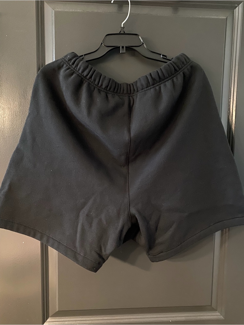 Fear of God Essentials Stretch Limo Fleece Shorts - Picture 4 of 5